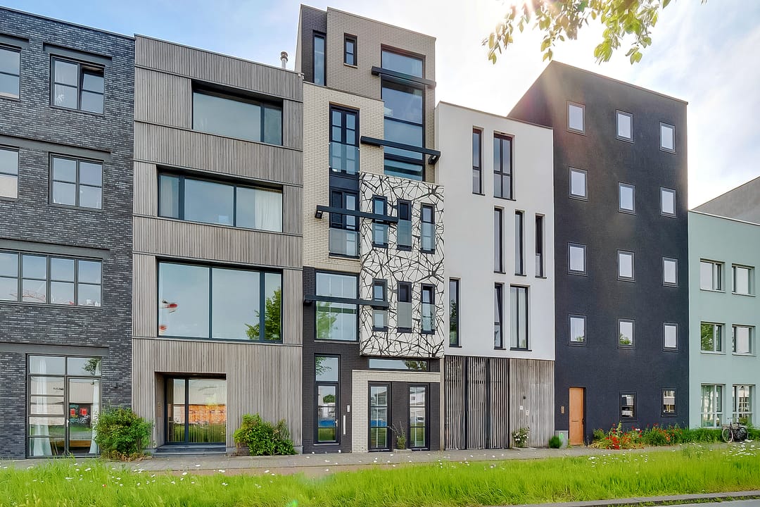 Foto 43 van Klaprozenweg 45-D1