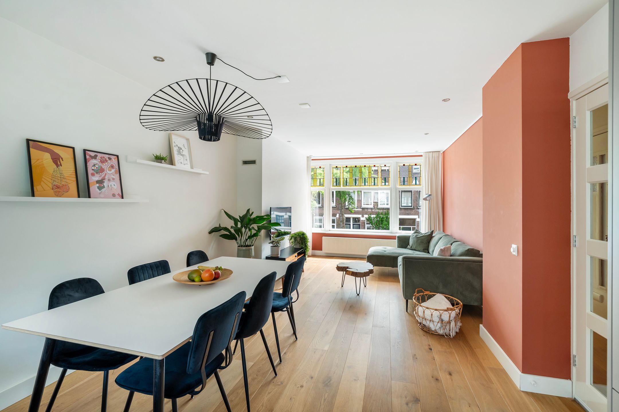 Charming Double Upper Apartment in Historical Liskwartier with Modern Comfort — 12