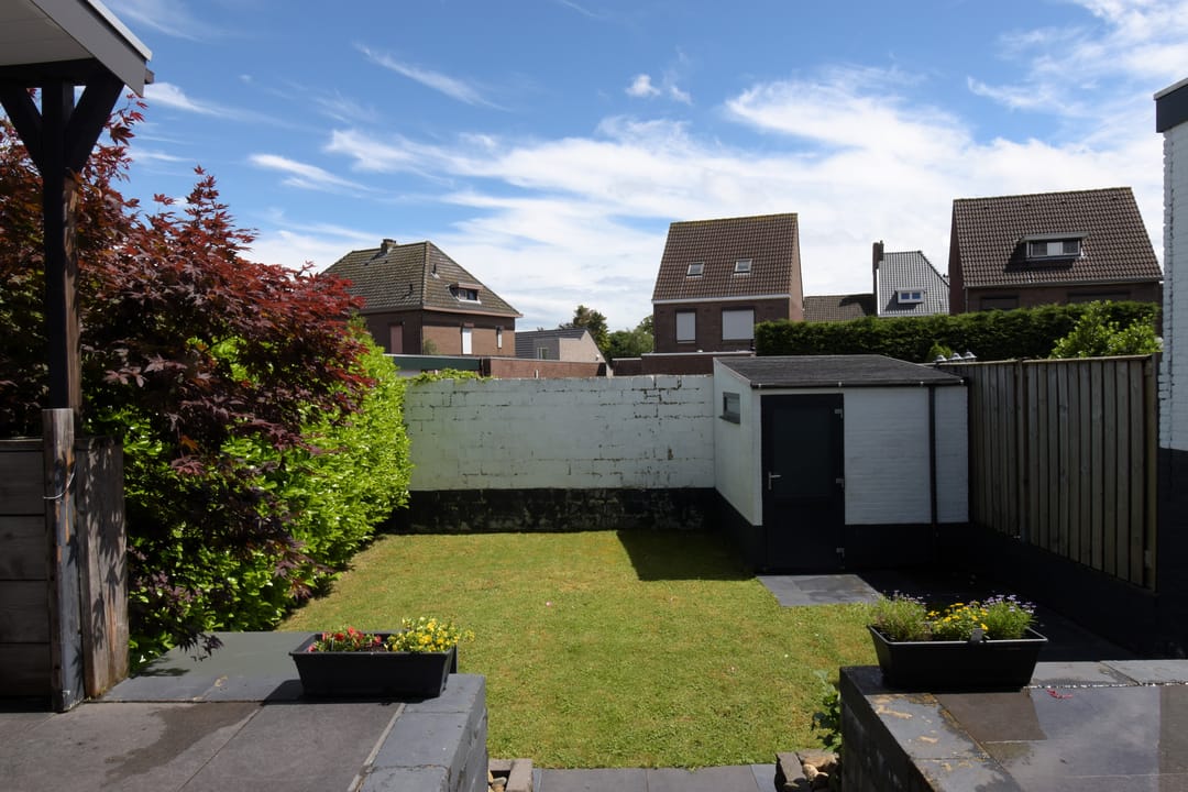 Well-maintained semi-detached home with energy label A and south-facing garden in Simpelveld — 16