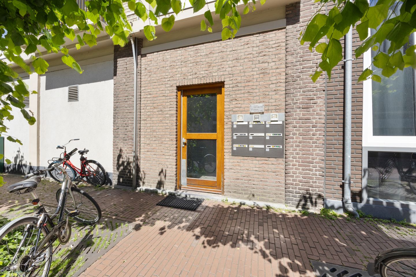 Foto 25 van Raadhuisstraat 18