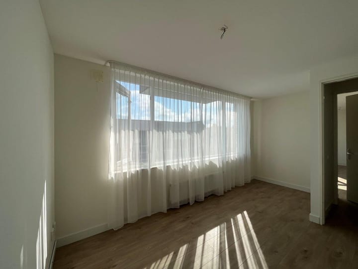 Foto 5 van Wezenstraat 8-F
