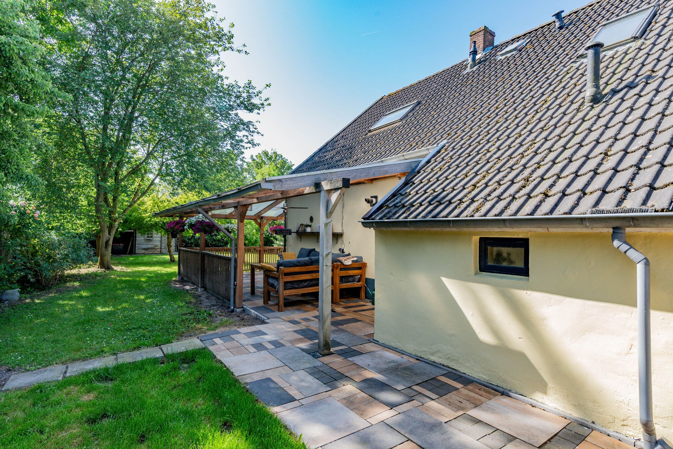 Charming Detached Farmhouse in Ophemert with Multi-Functional Annex — 9