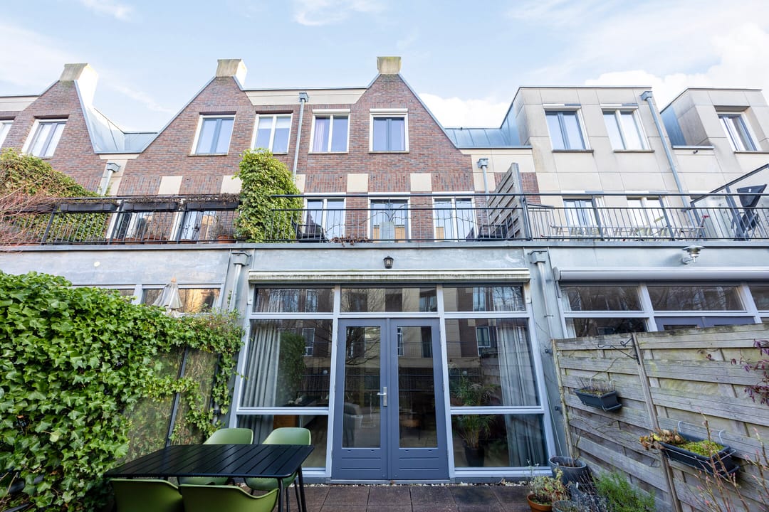 Spacious Waterfront Apartment in Doesburg Center with Solar Panels — 38