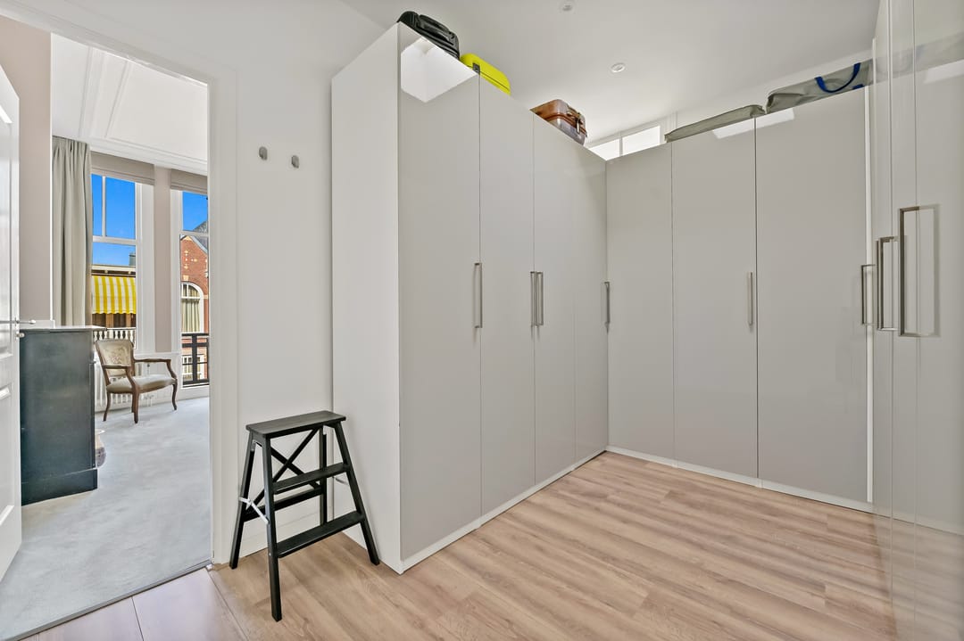 Foto 43 van Van Weede van Dijkveldstraat 26