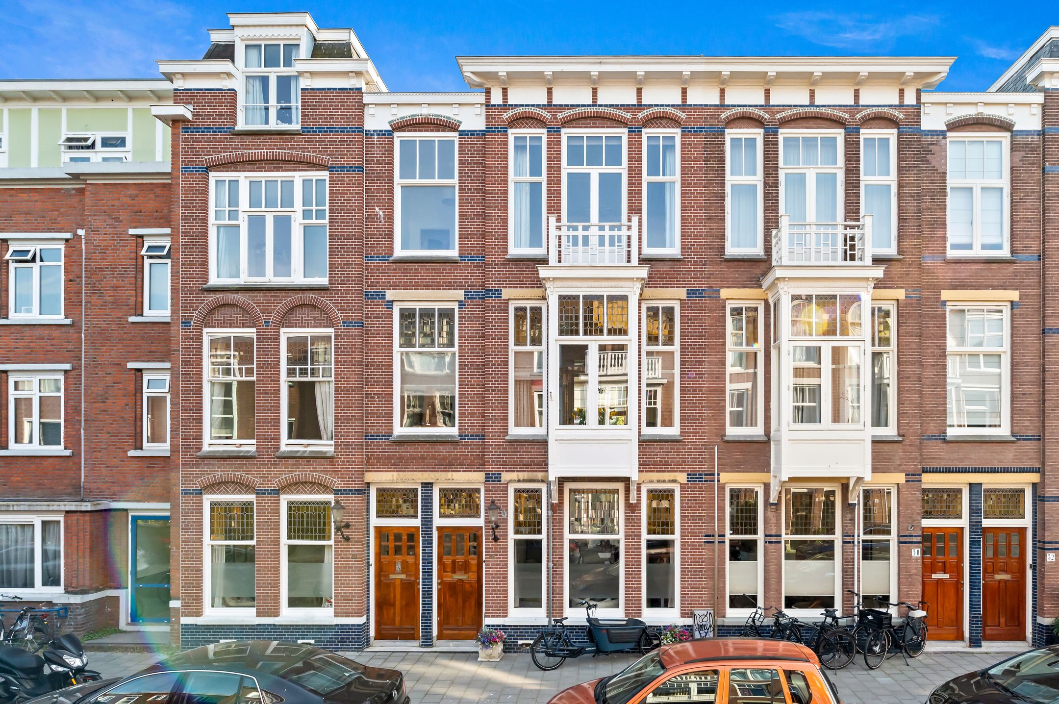 Van Weede van Dijkveldstraat 26