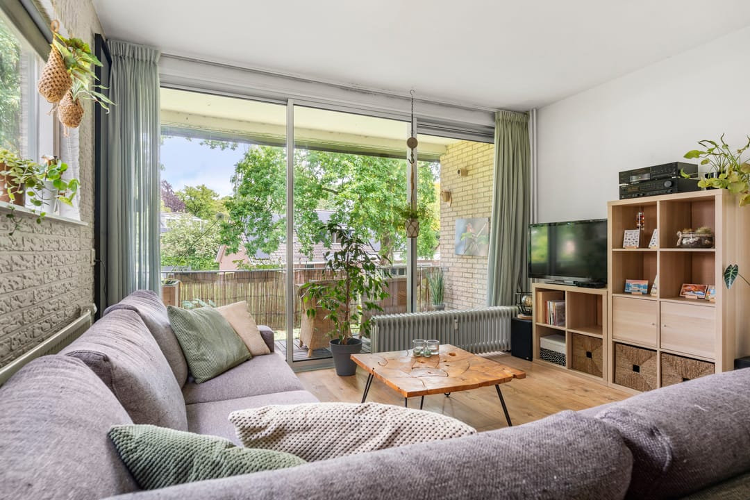 Spacious Corner Maisonette with Green Views and Balcony in Bennekom — 7