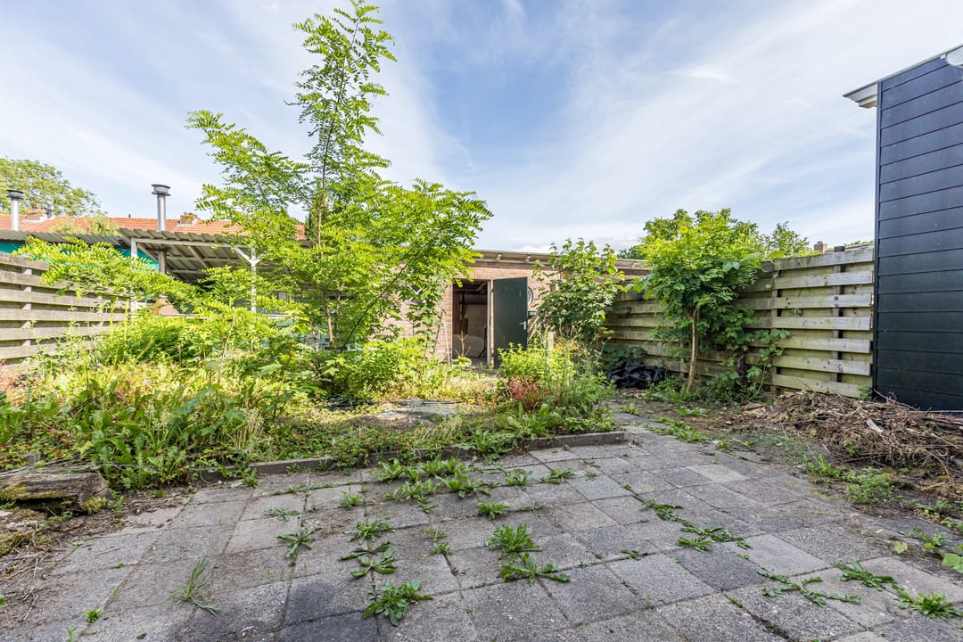 Corner House with Expansion Potential in Quiet Puttershoek — 26