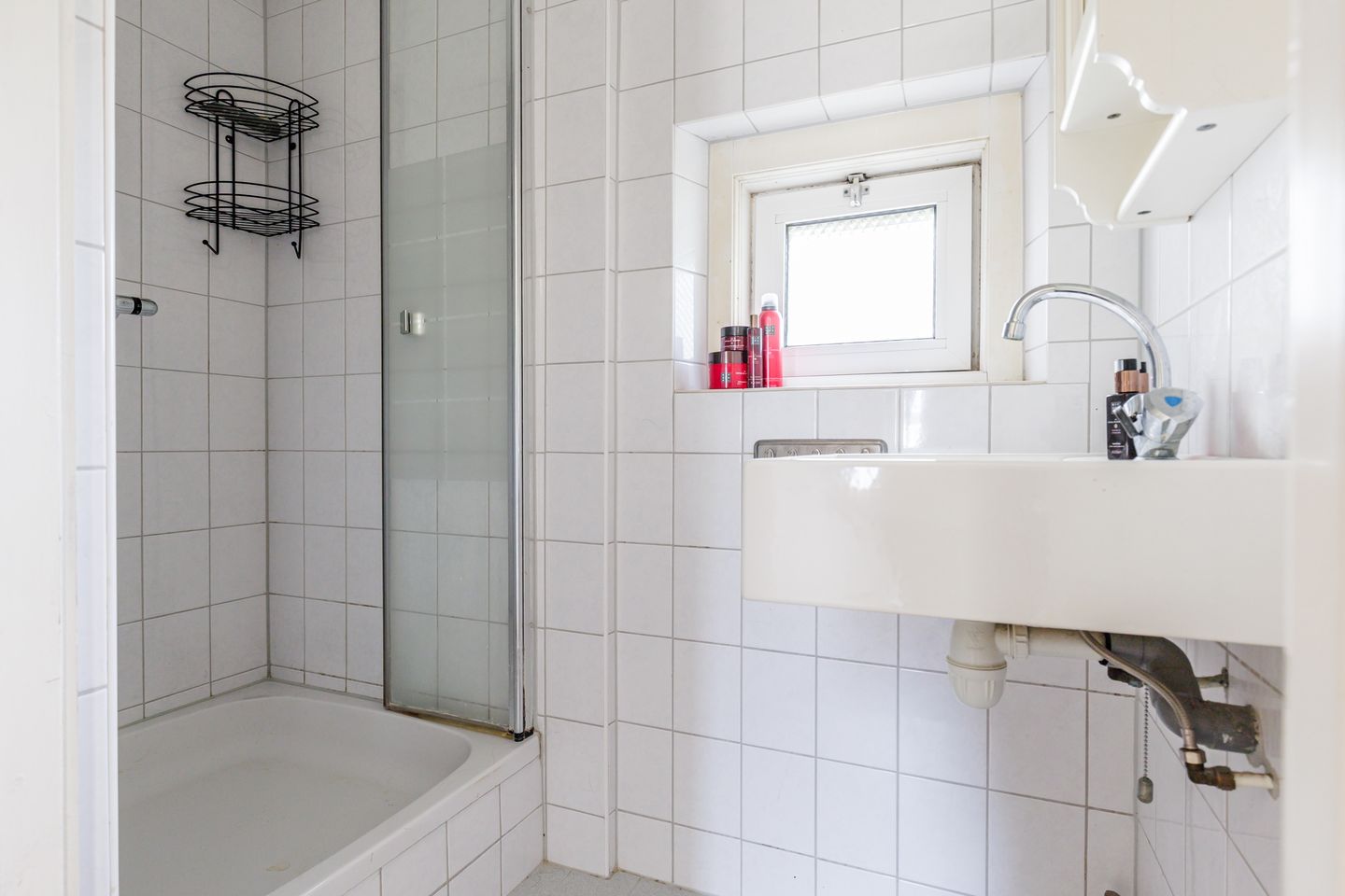 Corner House with Expansion Potential in Quiet Puttershoek — 14