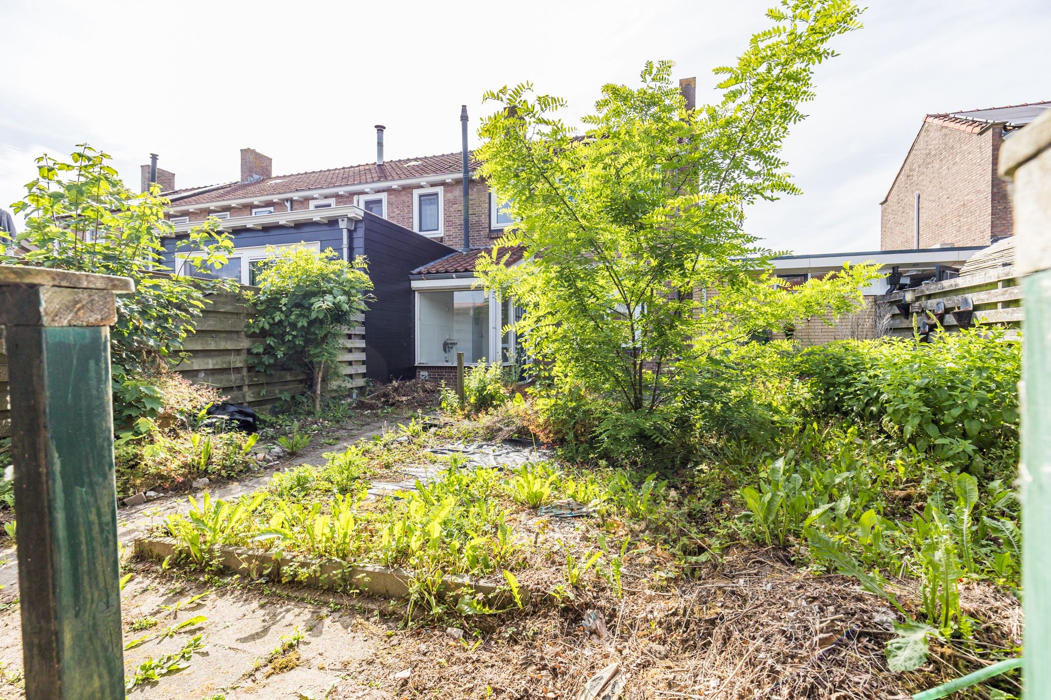 Corner House with Expansion Potential in Quiet Puttershoek — 24