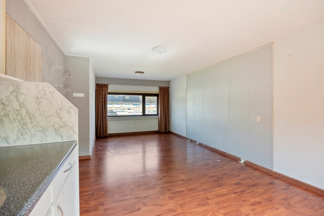Spacious Corner House with Garage on Large Plot in Middenmeer — 17