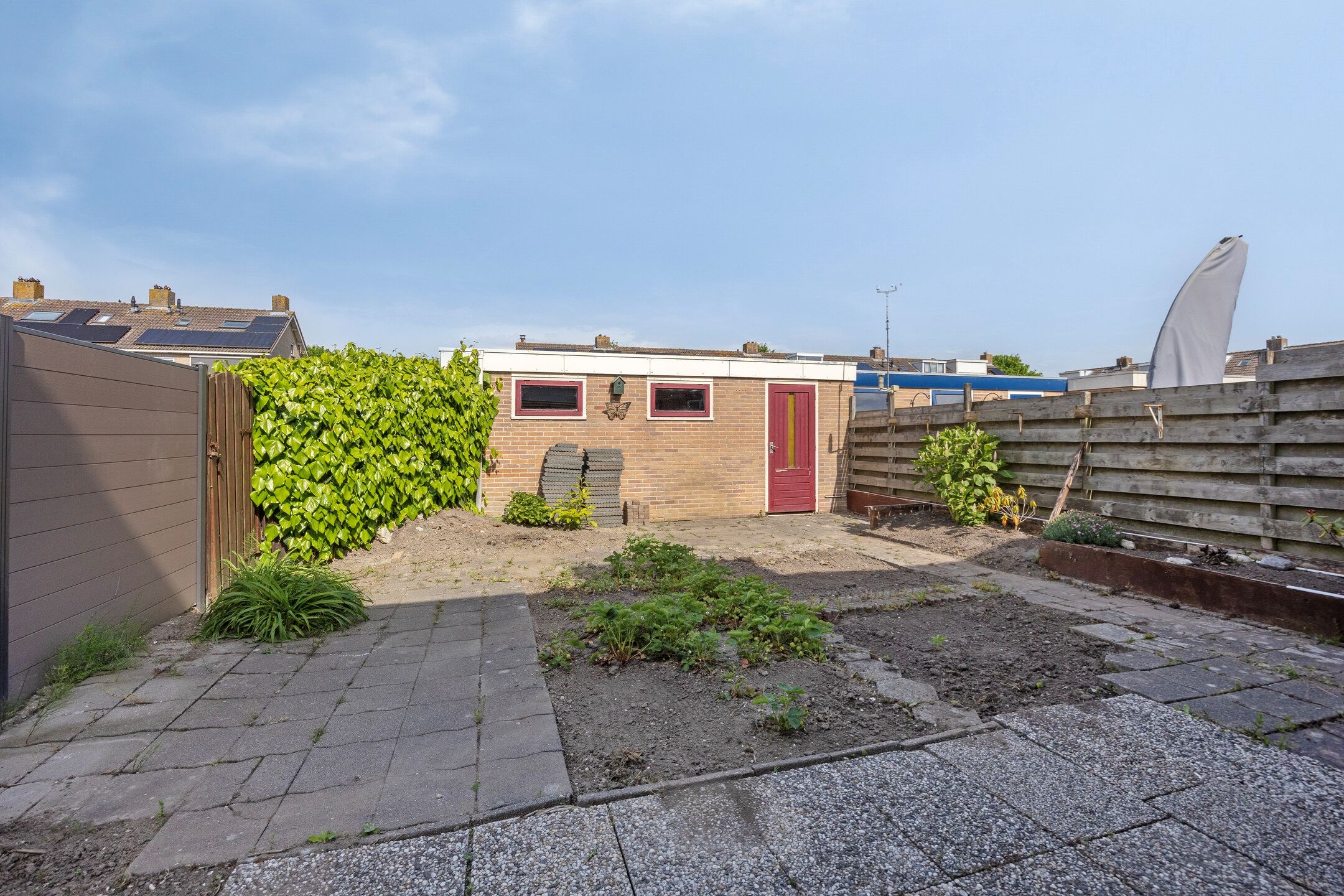 Spacious Corner House with Garage on Large Plot in Middenmeer — 24