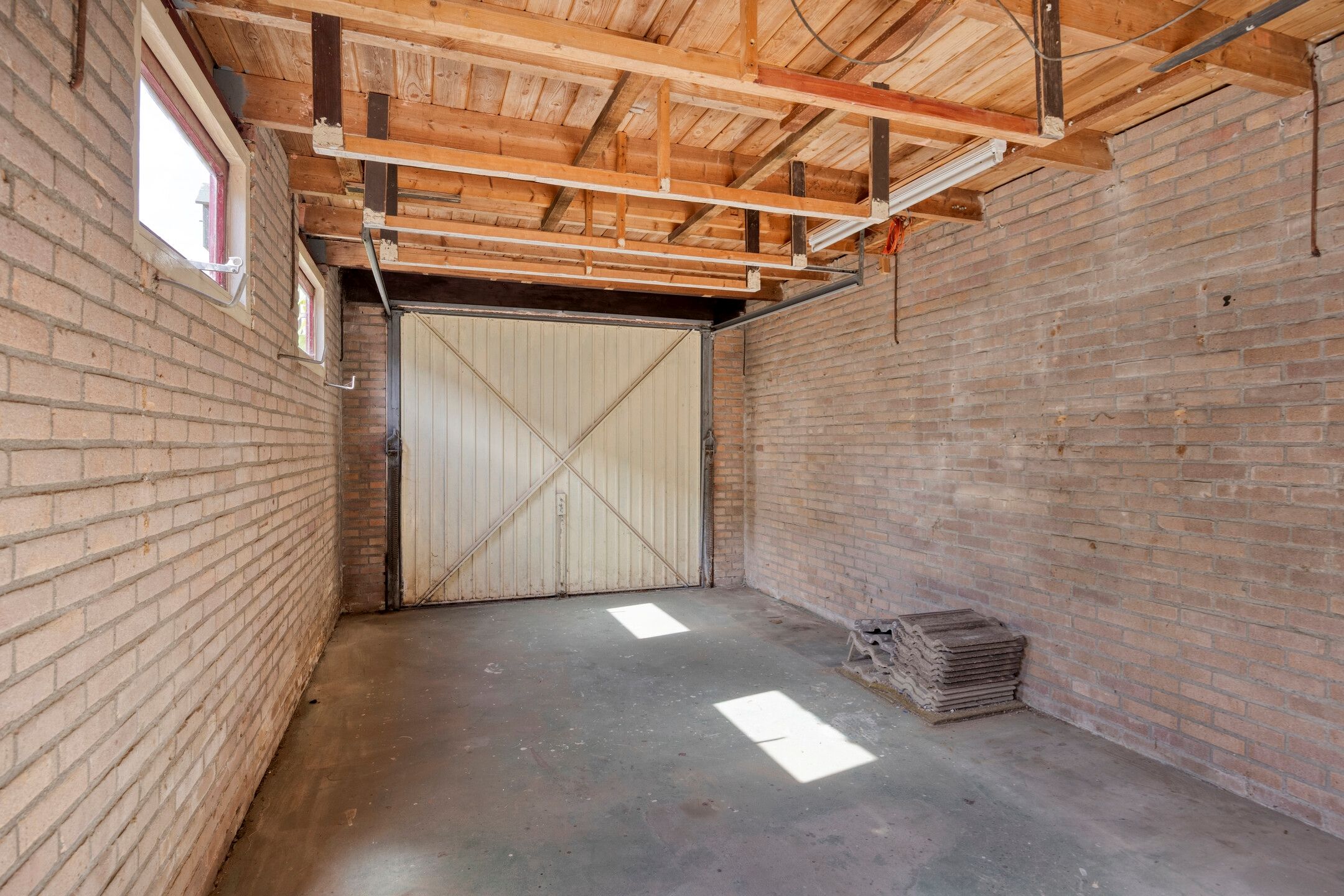 Spacious Corner House with Garage on Large Plot in Middenmeer — 27