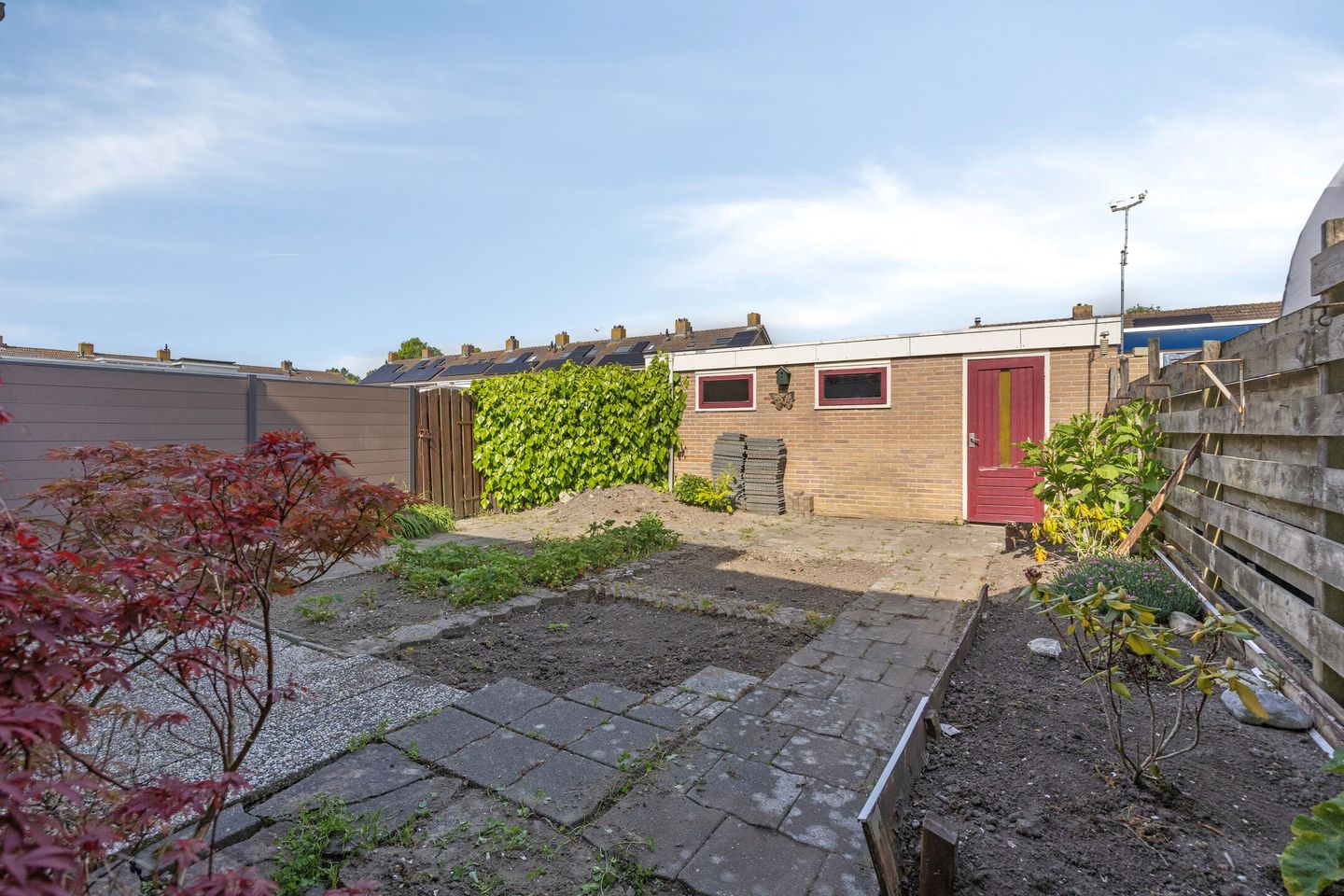 Spacious Corner House with Garage on Large Plot in Middenmeer — 25