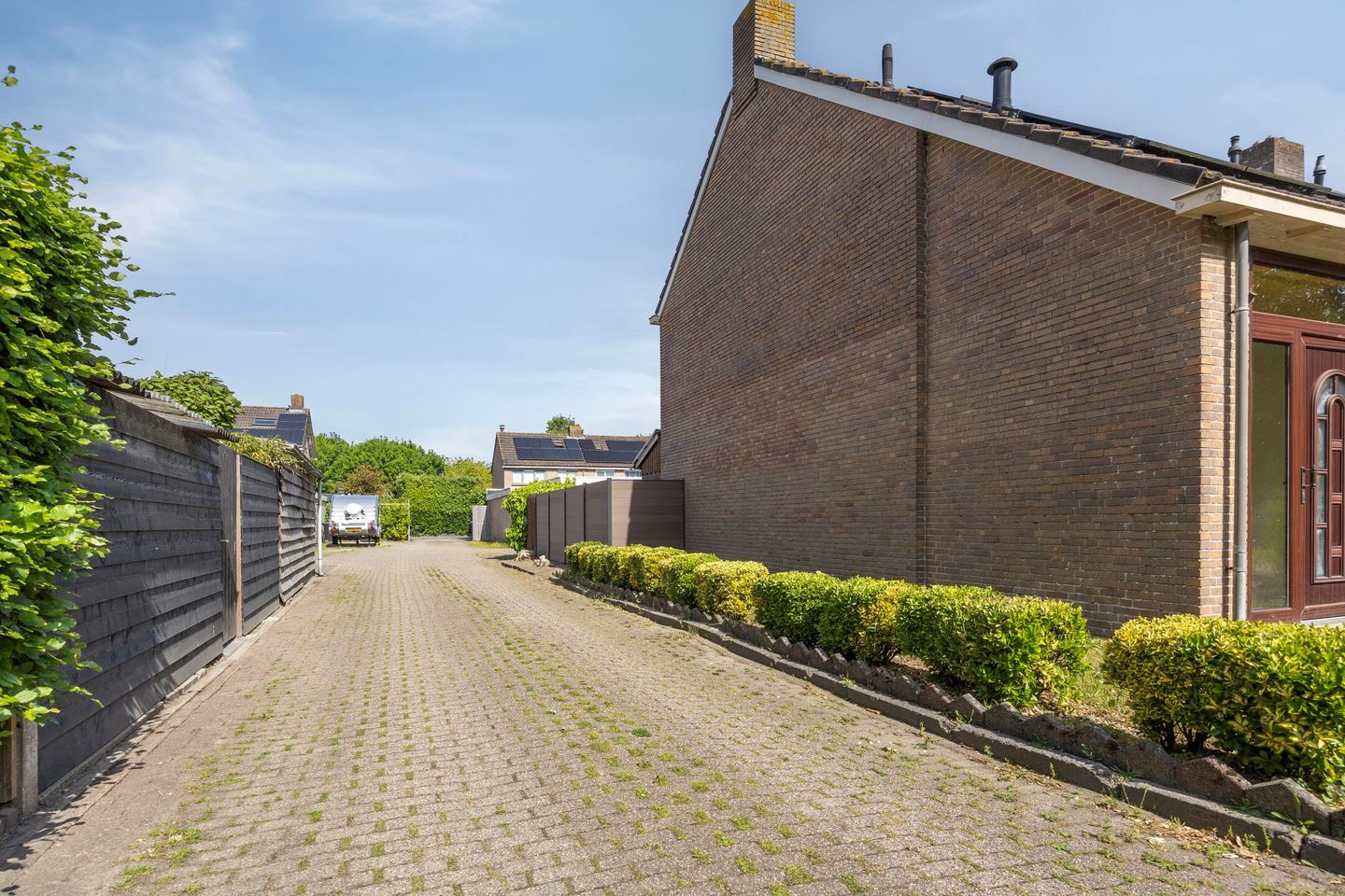Spacious Corner House with Garage on Large Plot in Middenmeer — 29