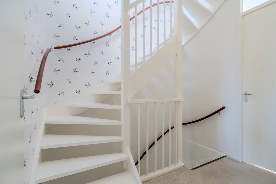 Modern and energy-efficient terraced house with unobstructed water views in Westerdel — 32
