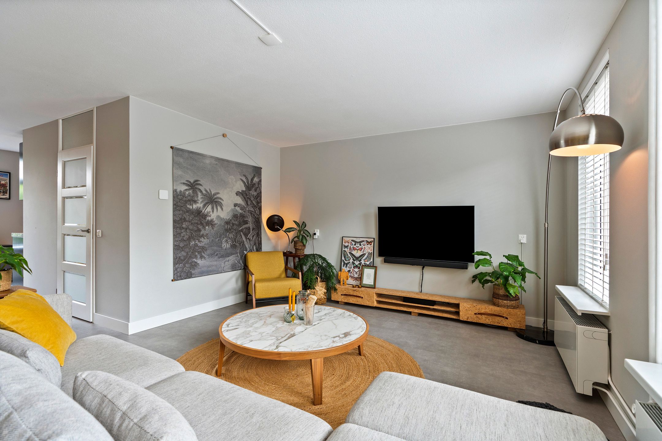 Move-in Ready Family Residence with Spacious Garden and Modern Amenities — 12