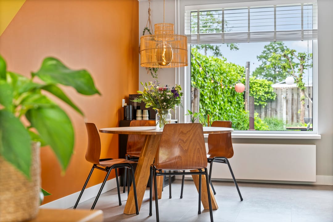 Move-in Ready Family Residence with Spacious Garden and Modern Amenities — 16