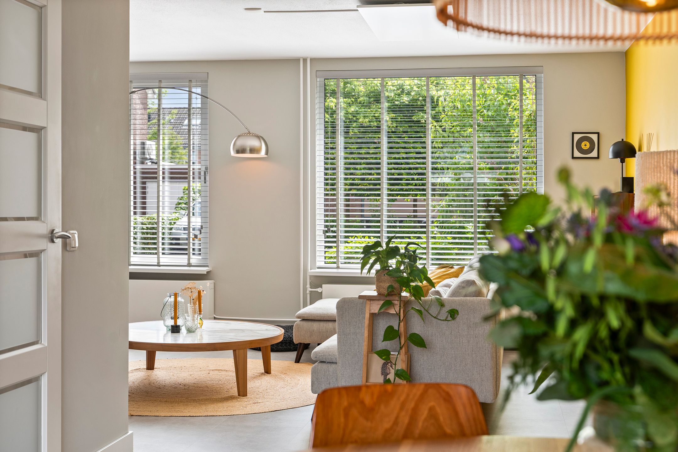 Move-in Ready Family Residence with Spacious Garden and Modern Amenities — 18
