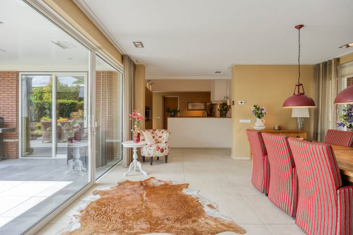 Vrijstaande woning te koop: Tolberterstraat 55, Leek