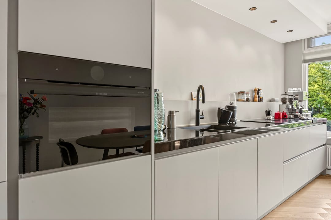Renovated Forest-View Apartment with Solar Panels in Berg en Dal — 16