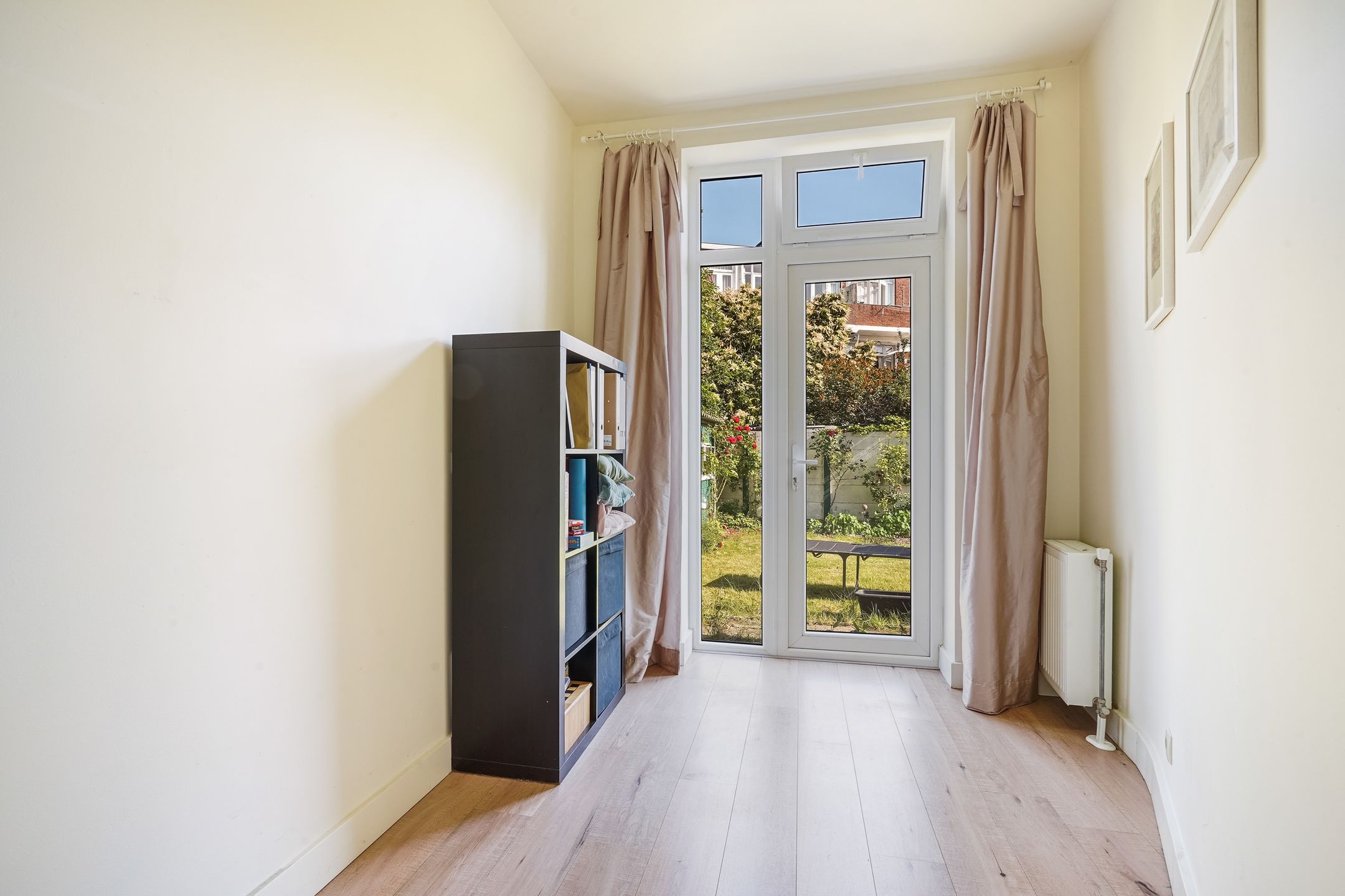 Spacious Ground Floor Apartment with Large Garden in Rustenburg-Oostbroek — 33