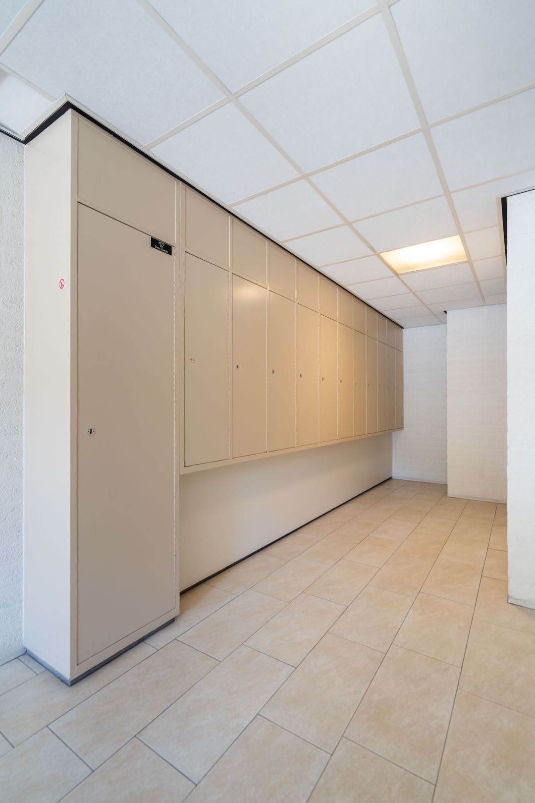 Photo 8 of Parallelweg 35