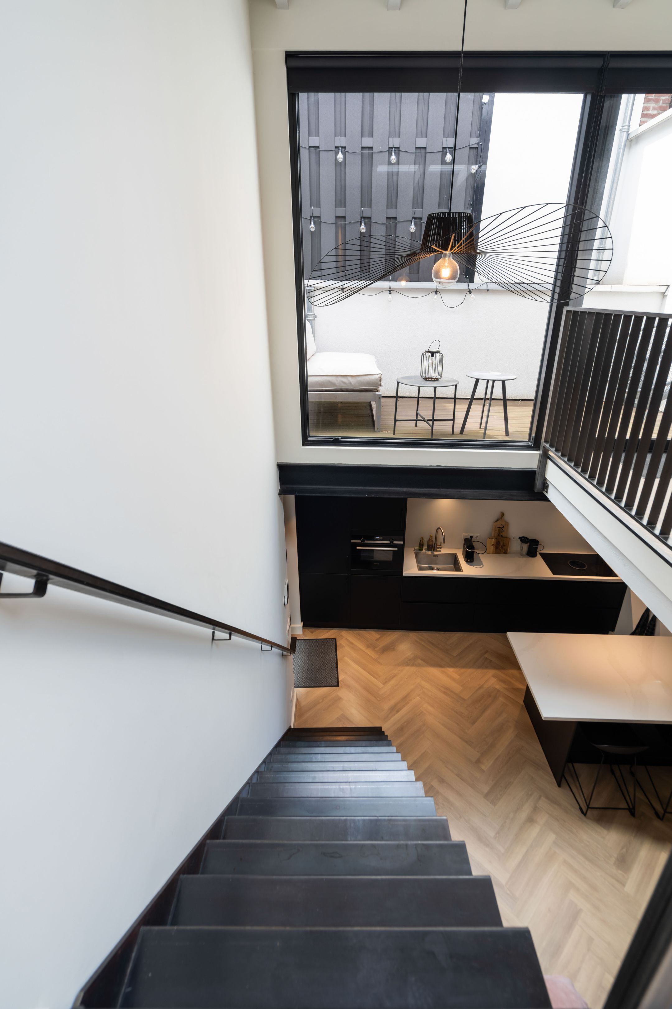 Photo 21 of Hoogstraat 12-A