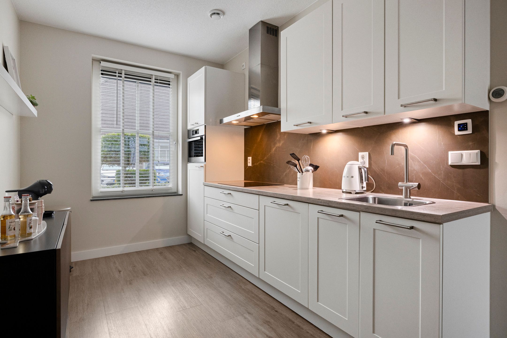 Modern Move-In Ready Terraced Home with Covered Terrace in Deurne Spoorzone — 15
