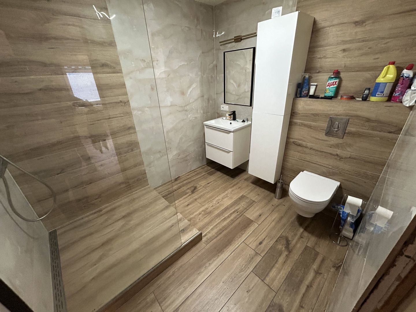 Fully Renovated Spacious Detached Home with Garage and Roof Terrace in Kerkrade — 50