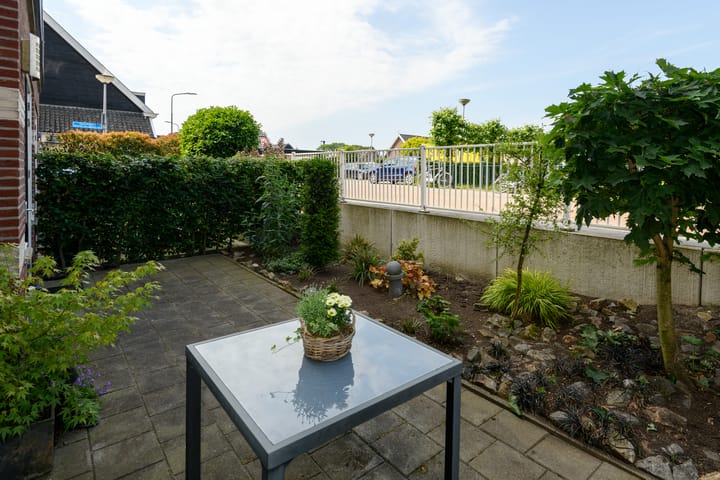 Photo 5 of Burgemeester Boudet van Damstraat 16