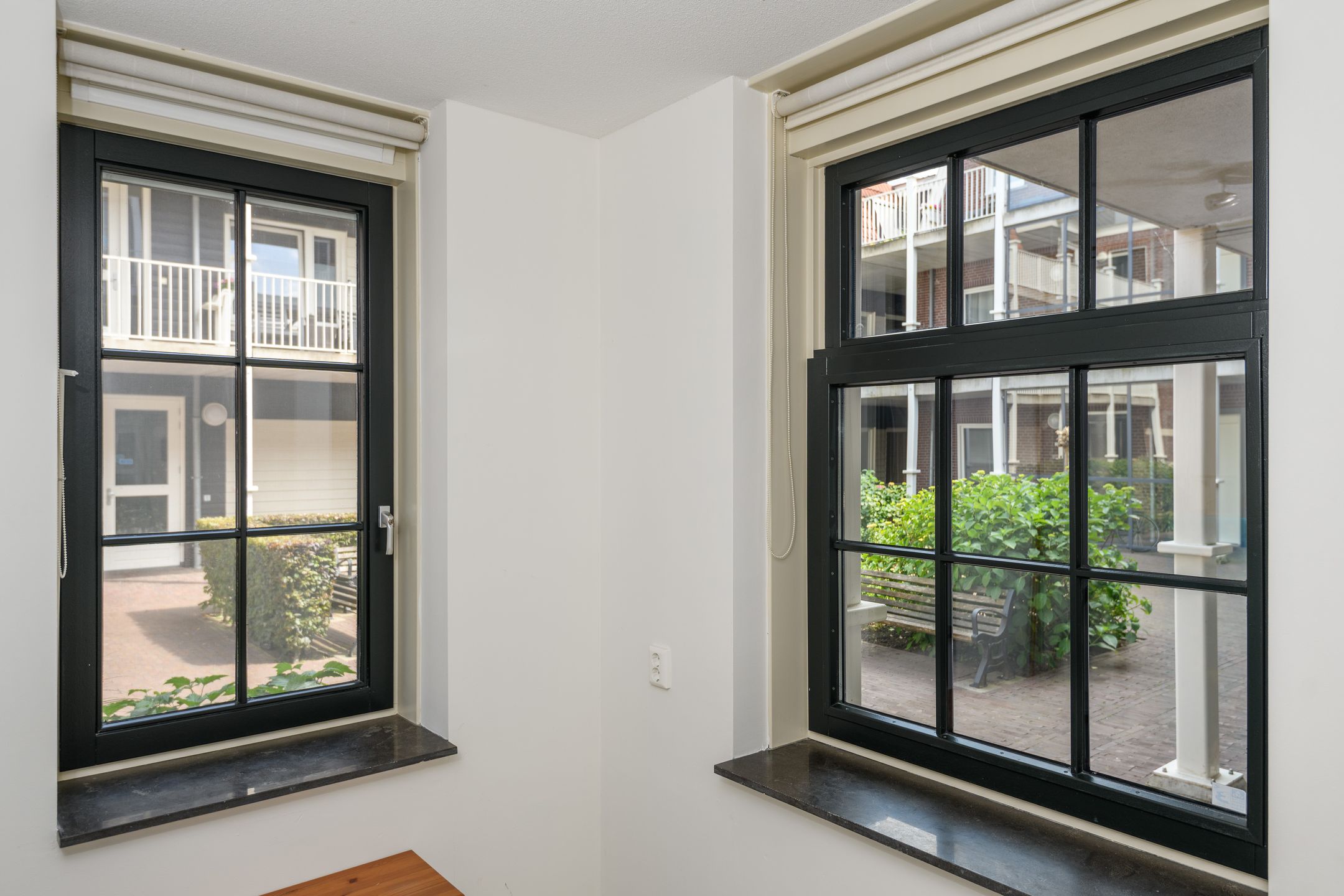 Photo 15 of Burgemeester Boudet van Damstraat 16