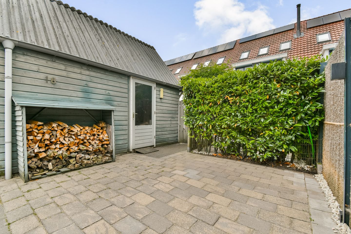 Foto 19 van Dagpauwoogstraat 18