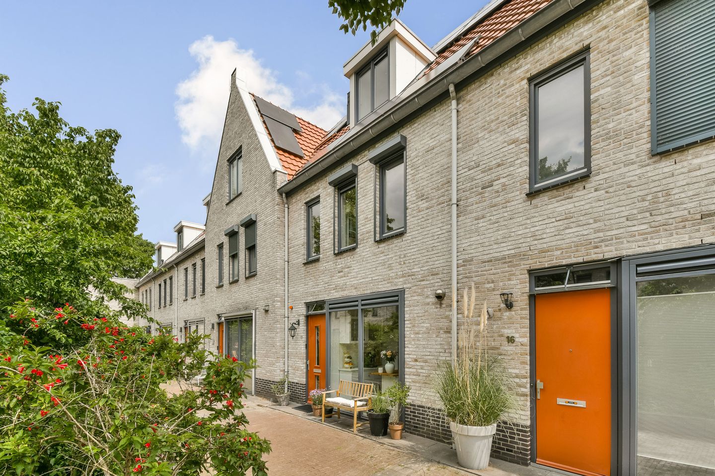 Foto 1 van Dagpauwoogstraat 18