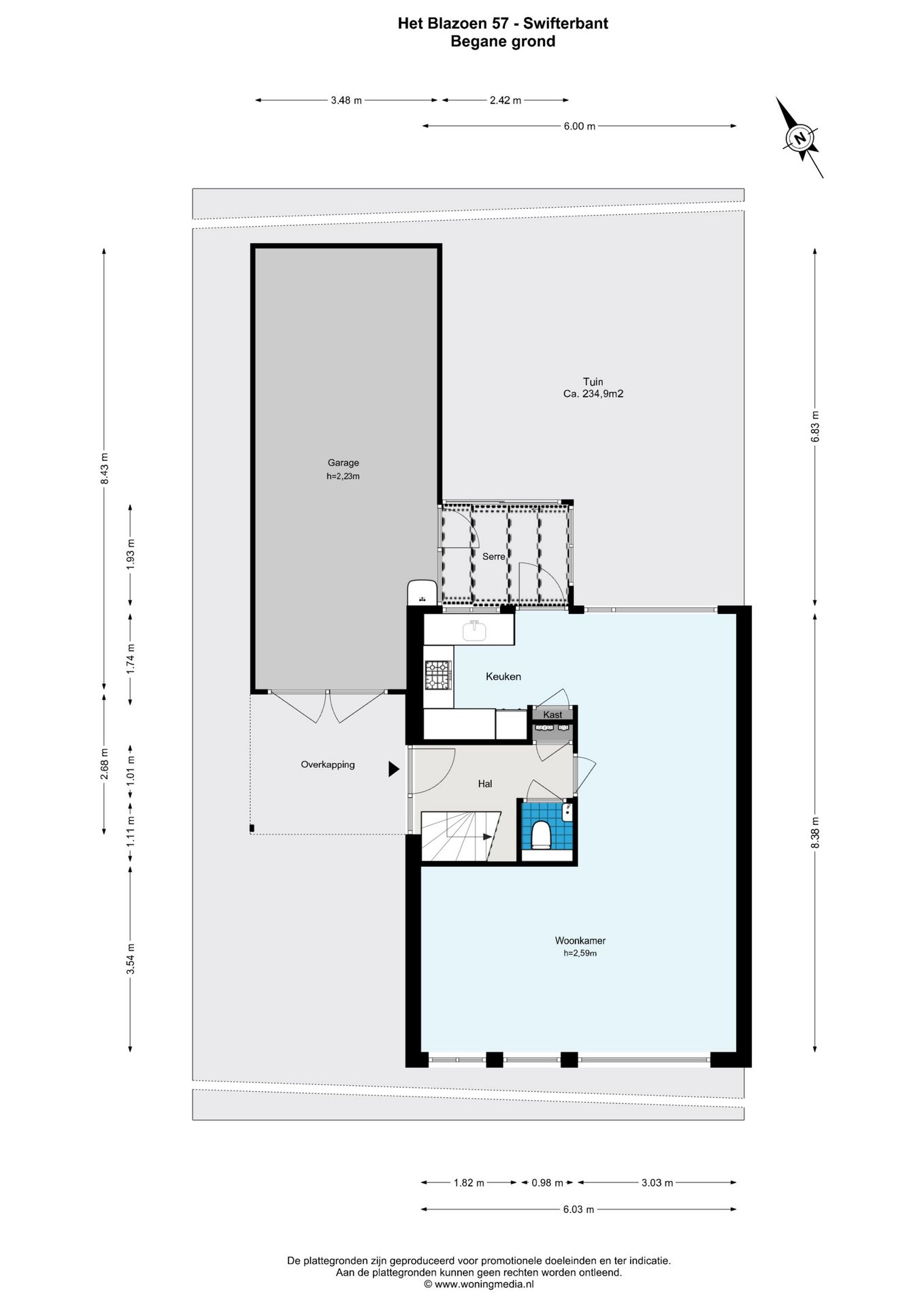 Modernized Semi-Detached Home with Five Bedrooms and Private Garden — 35