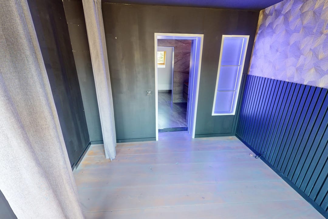 Completely Renovated Canal House with Sunny Garden in Enkhuizen City Centre — 38