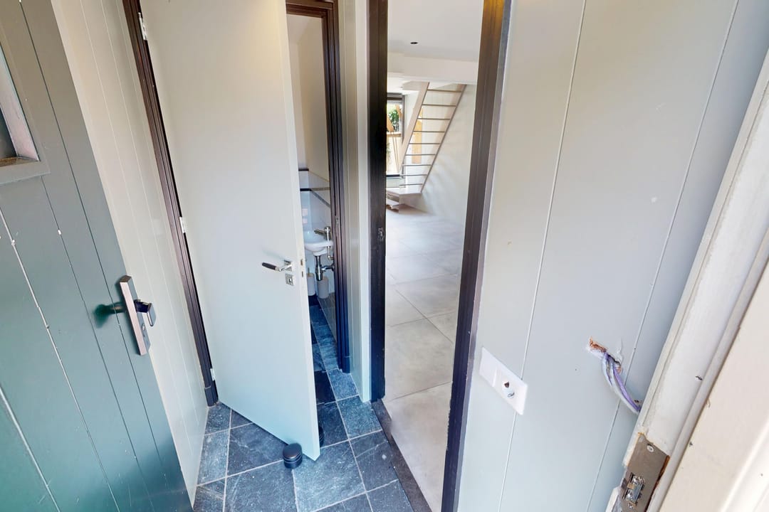 Completely Renovated Canal House with Sunny Garden in Enkhuizen City Centre — 11