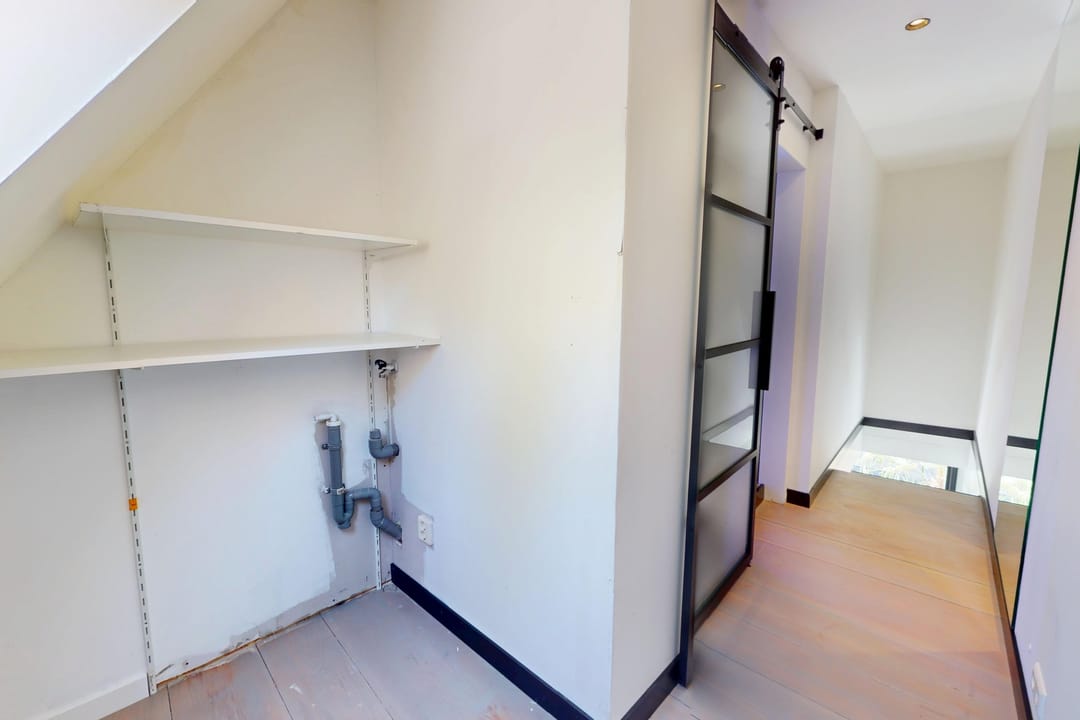 Completely Renovated Canal House with Sunny Garden in Enkhuizen City Centre — 26