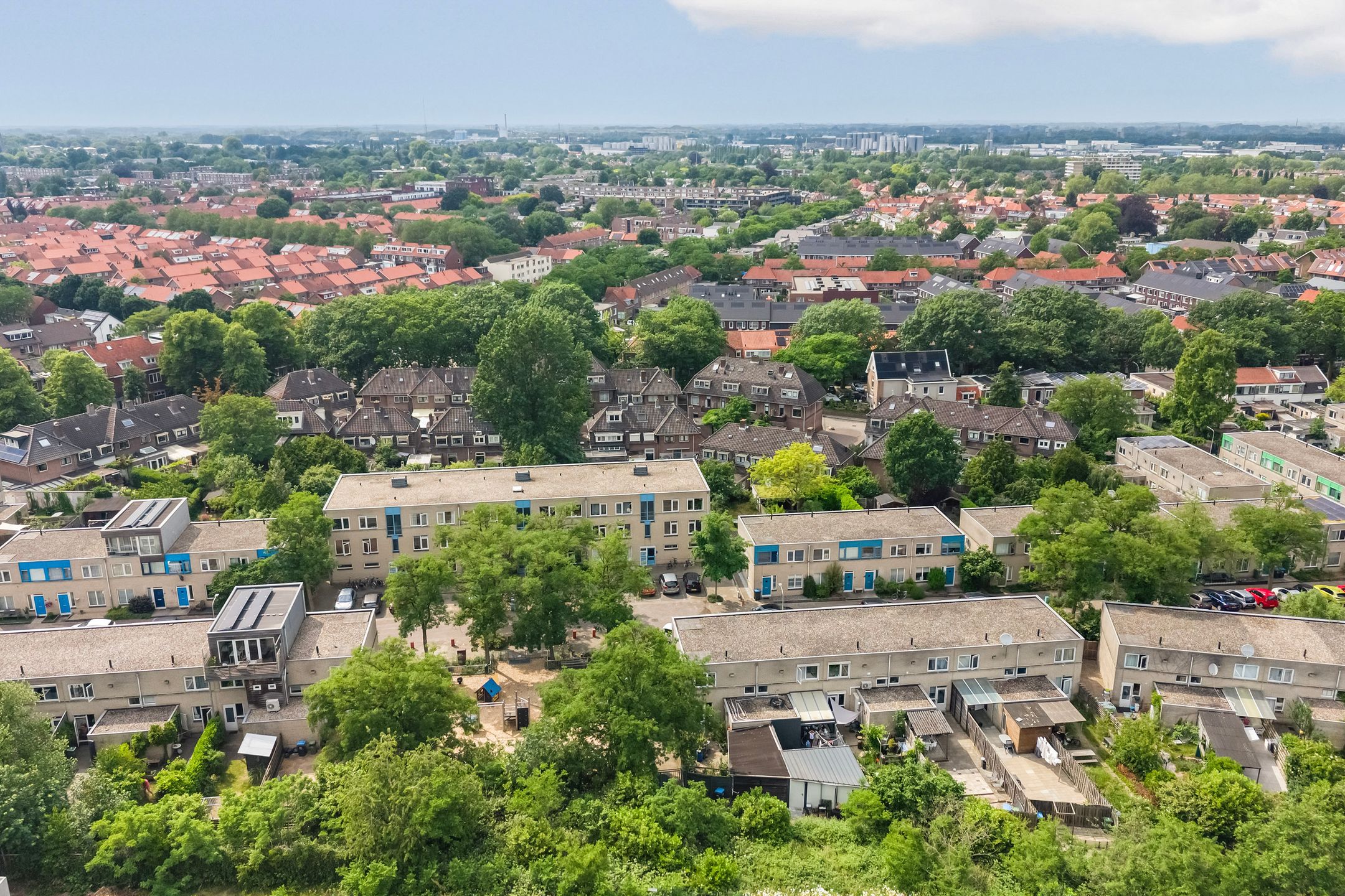 Well-Maintained Corner Apartment with West-Facing Balcony Near Nijmegen City Center — 36