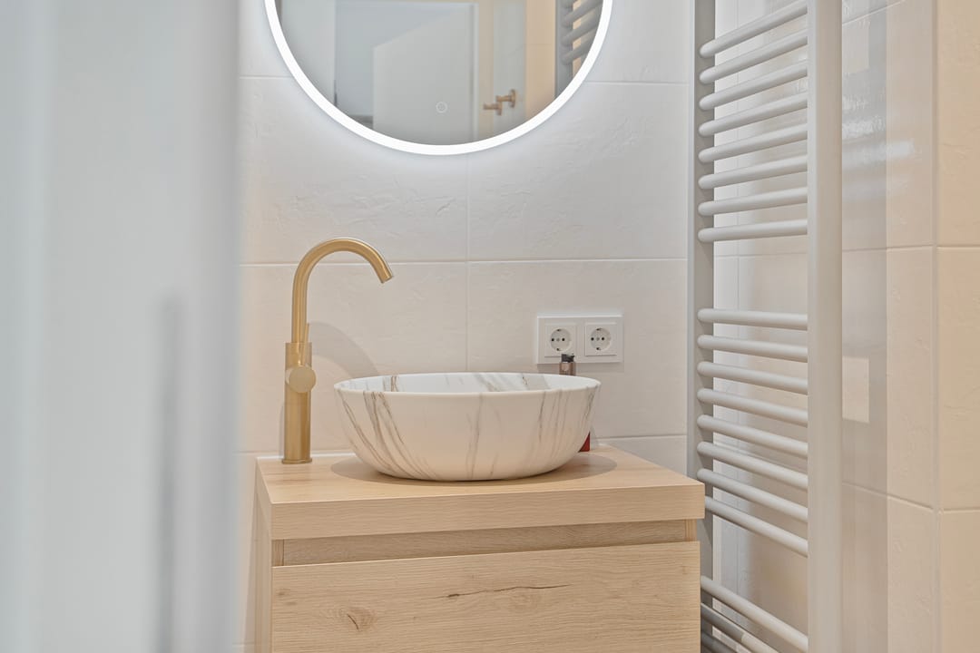 Well-Maintained Corner Apartment with West-Facing Balcony Near Nijmegen City Center — 23