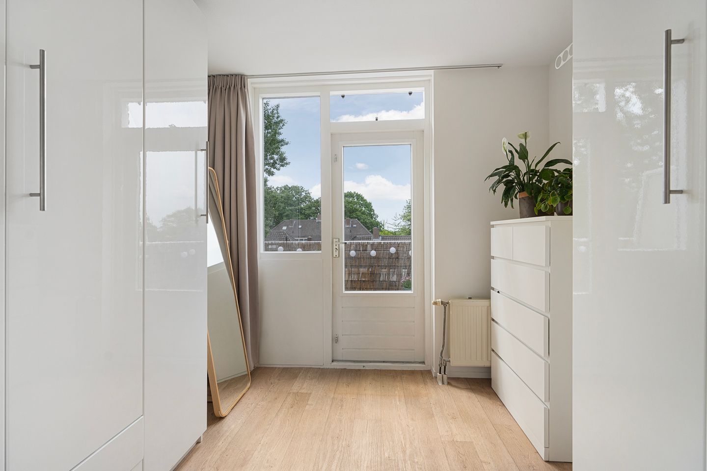 Well-Maintained Corner Apartment with West-Facing Balcony Near Nijmegen City Center — 14