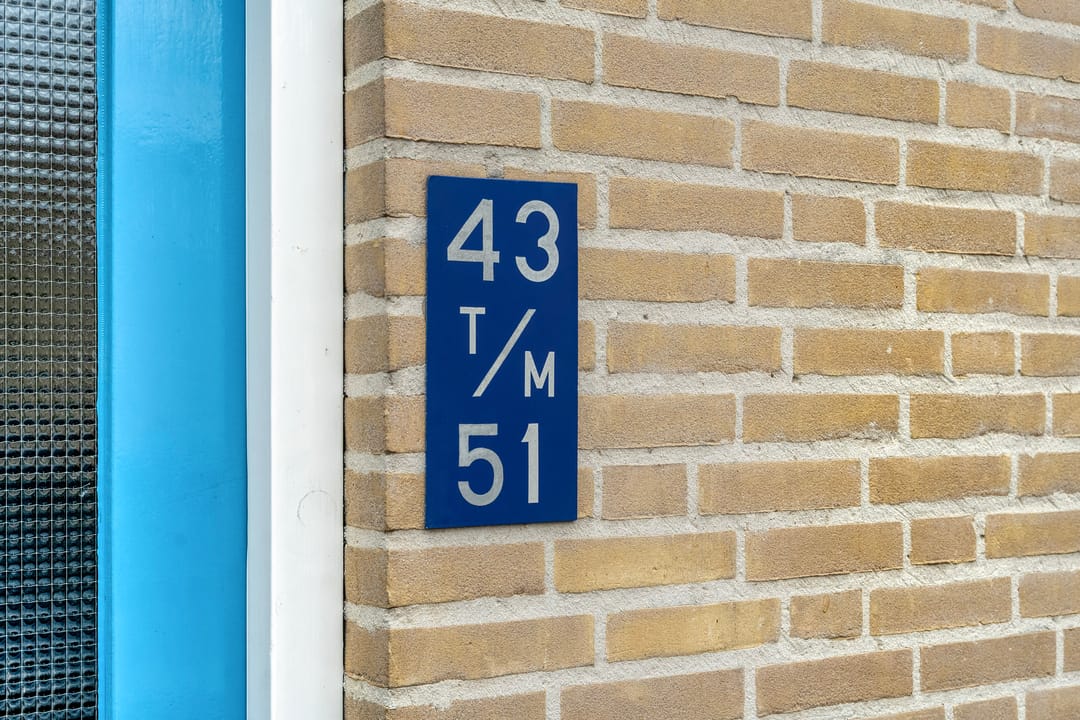 Well-Maintained Corner Apartment with West-Facing Balcony Near Nijmegen City Center — 28