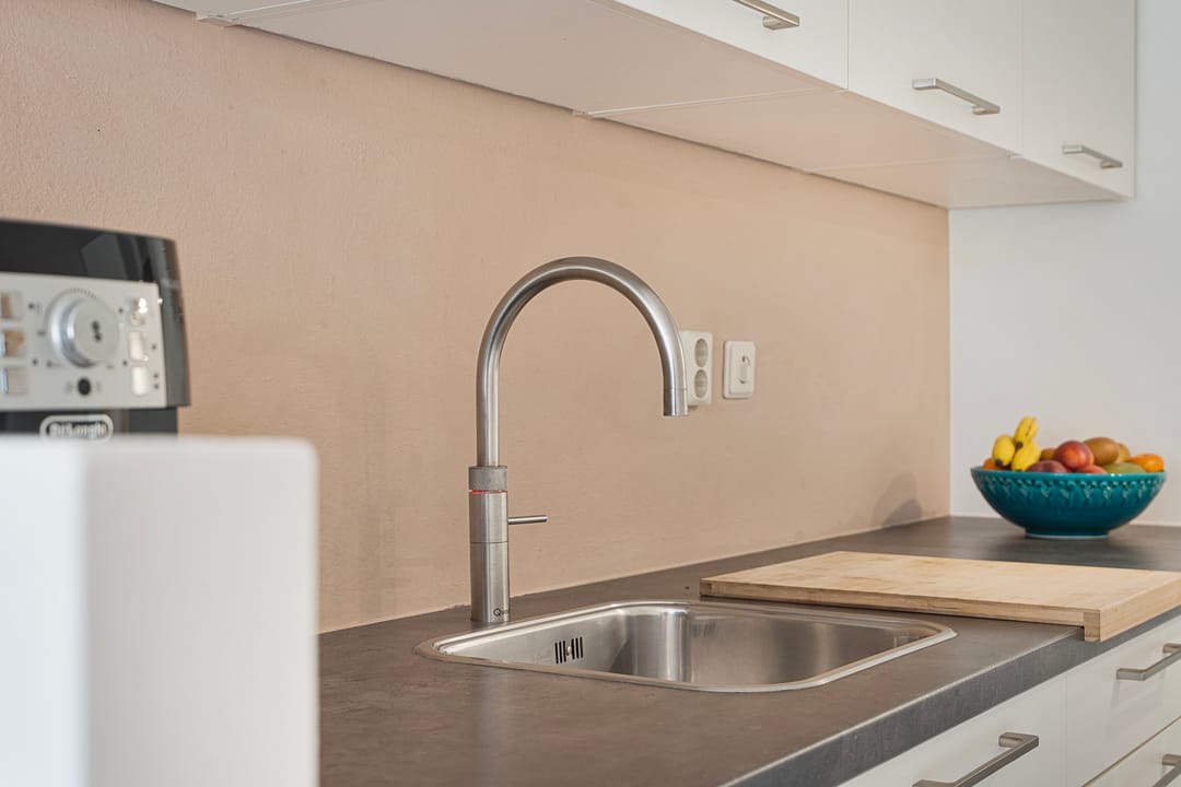 Well-Maintained Corner Apartment with West-Facing Balcony Near Nijmegen City Center — 11