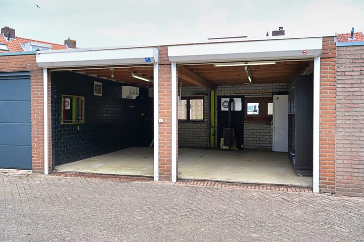 Photo 2 of Kapelstraat 1