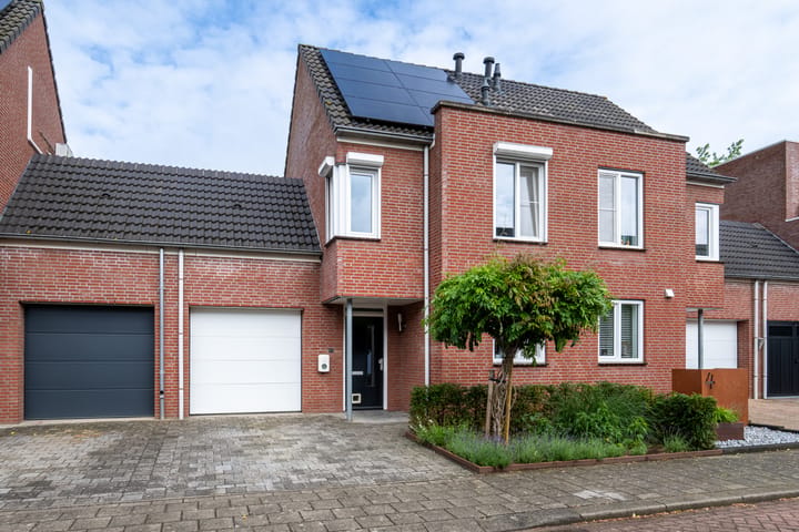 Photo 2 of Anthony Edenstraat 6