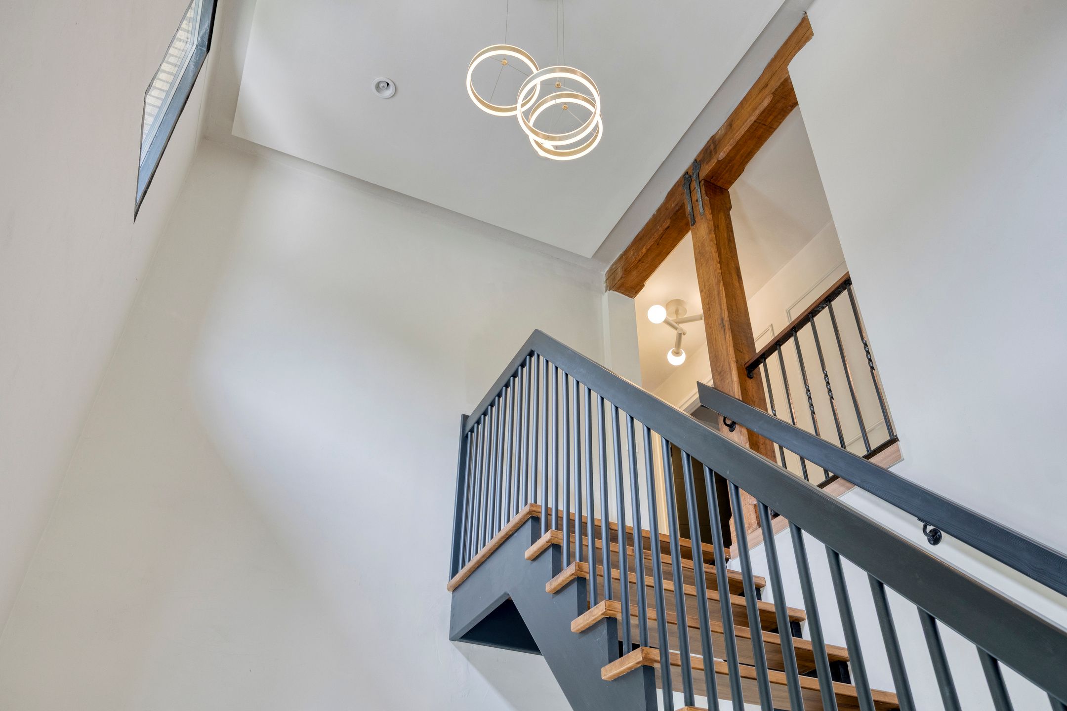 Fully Renovated Detached Family Home with A++ Energy Label in Waalwijk — 9