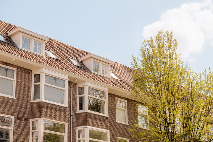 Photo 5 of Van Walbeeckstraat 32-4