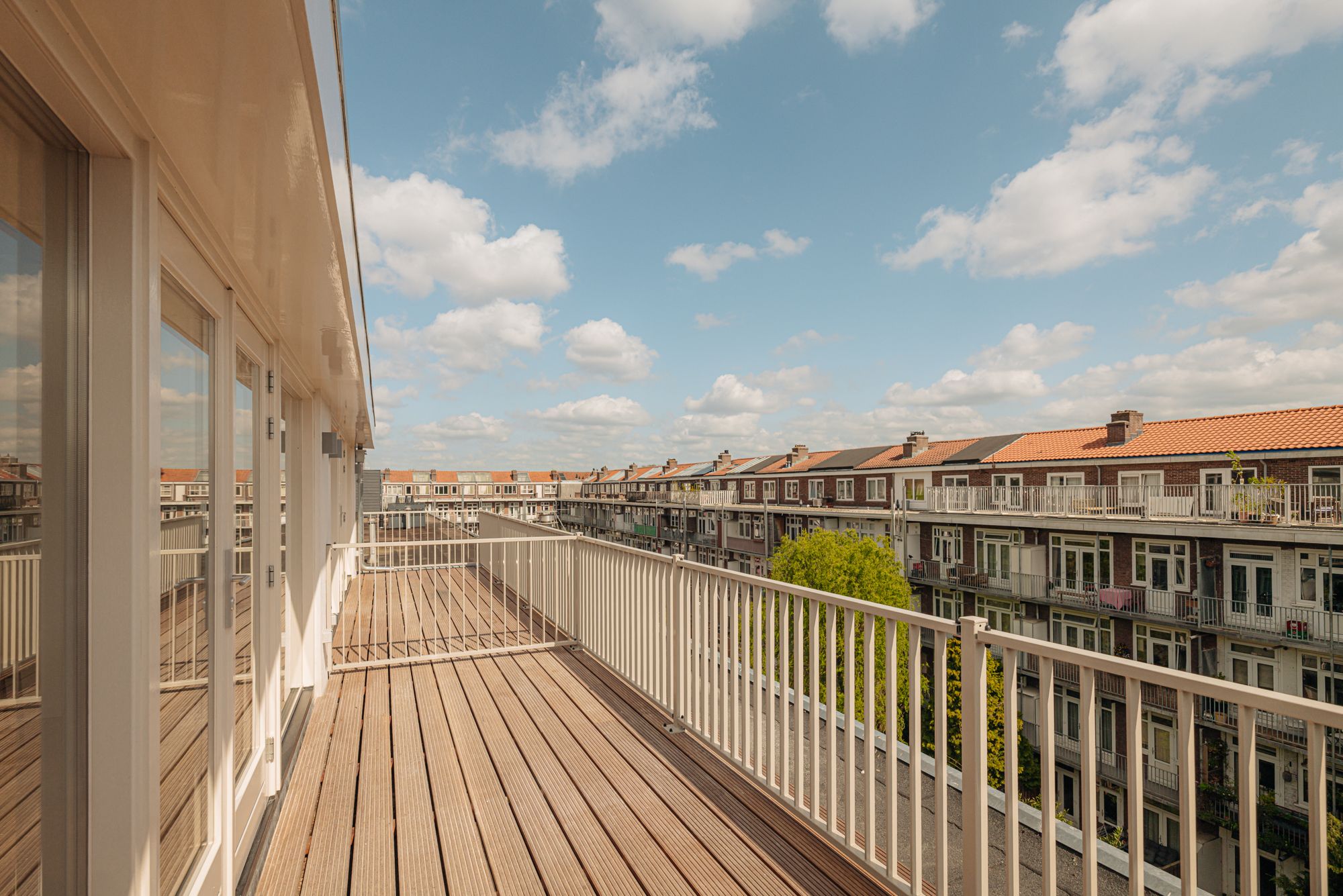 Photo 3 of Van Walbeeckstraat 32-4