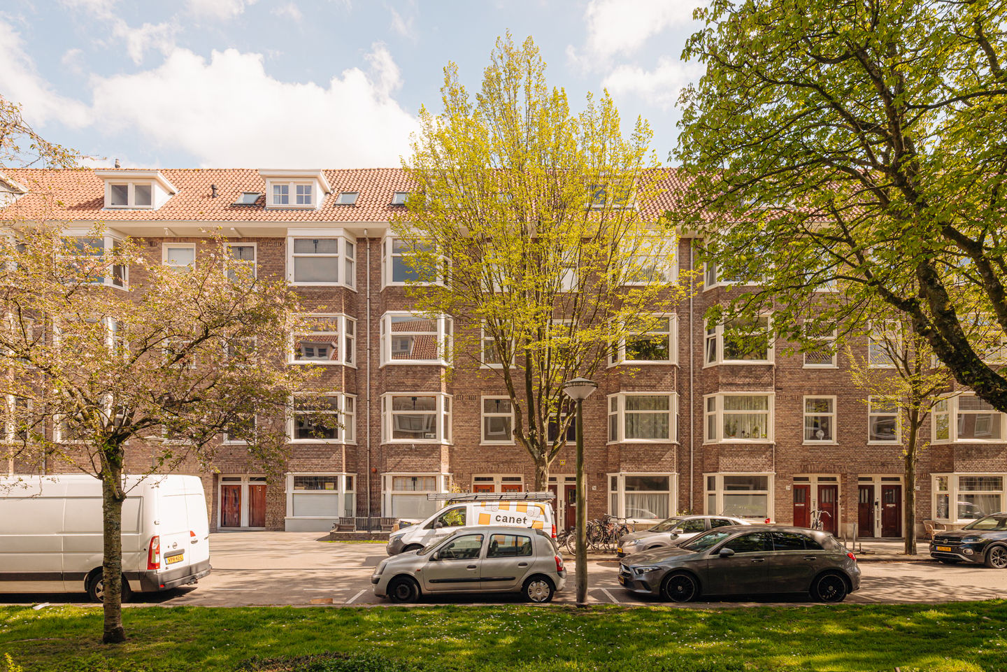 Photo 4 of Van Walbeeckstraat 32-4