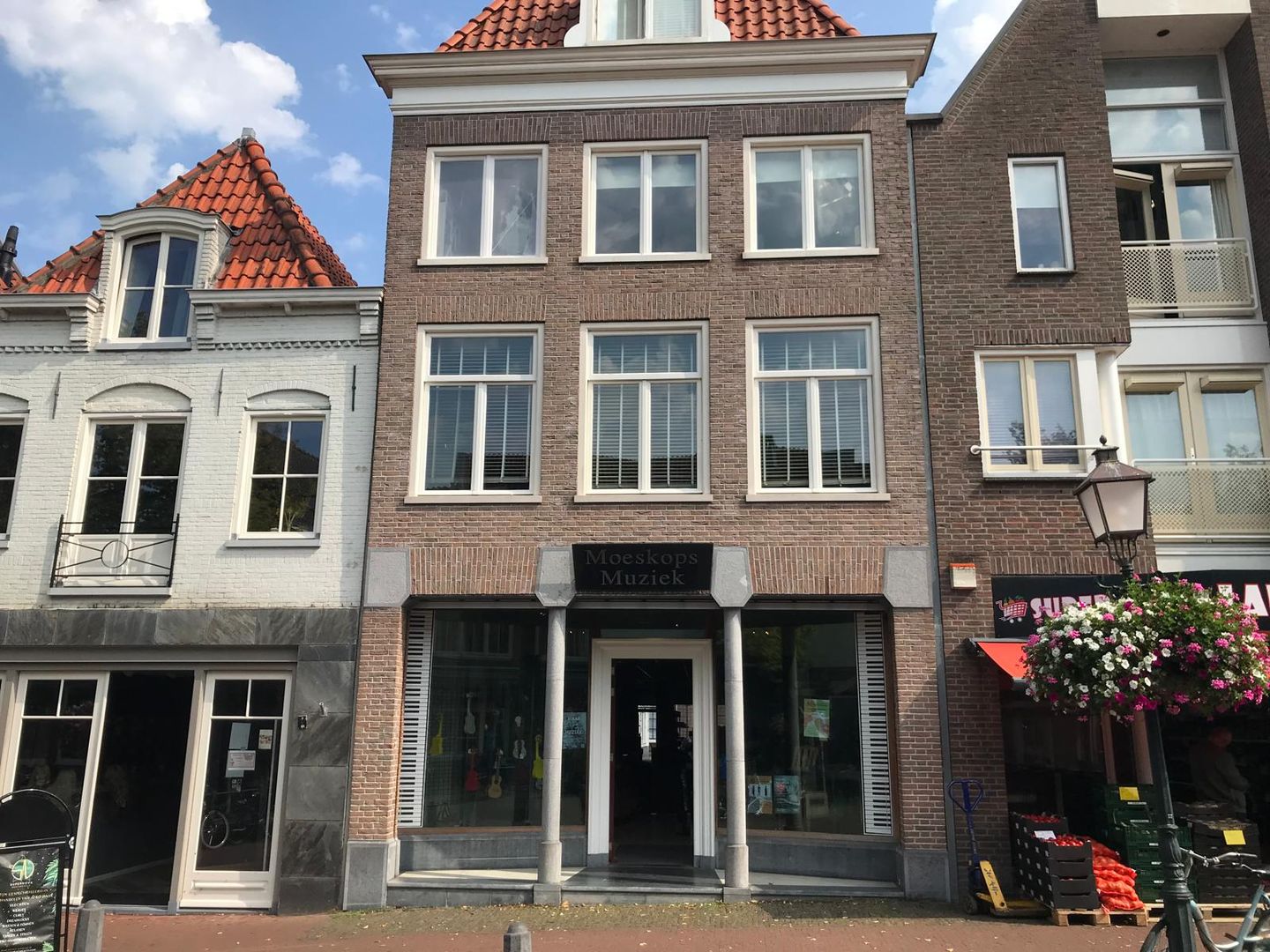 View photo 1 of Nieuwland 10