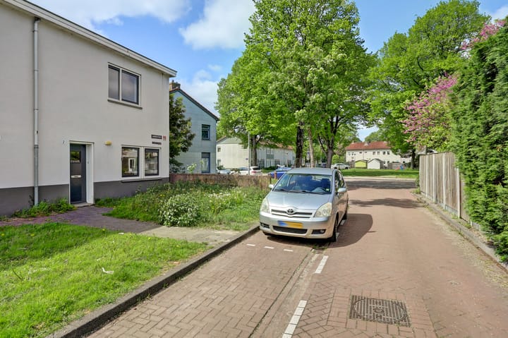 Foto 5 van Aardbeistraat 2